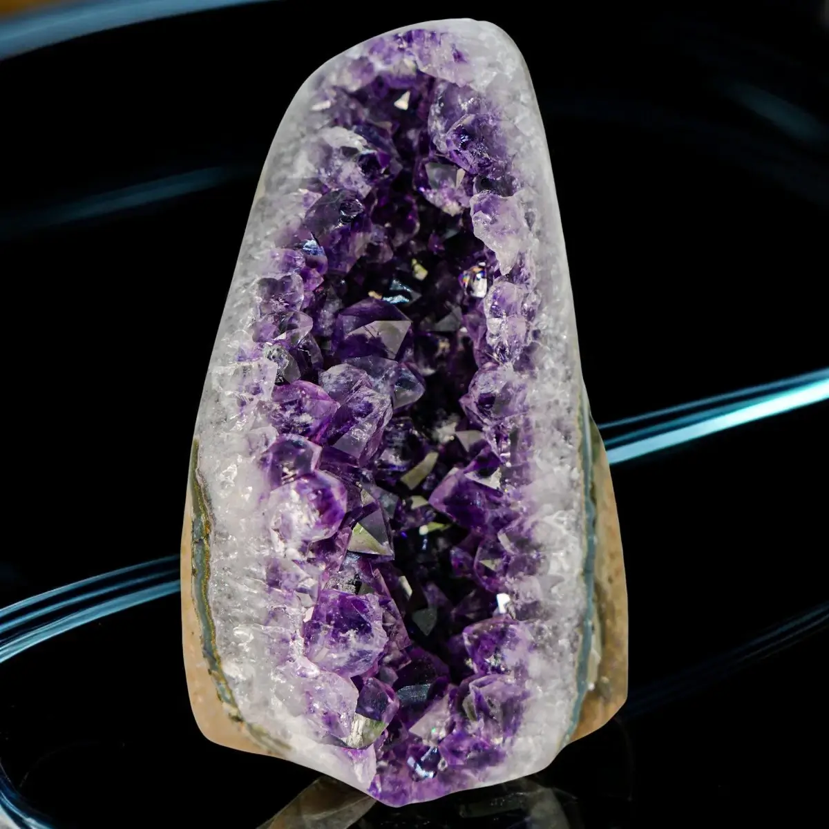 Amethyst Geode AAA Quality – 1020g - Image 7