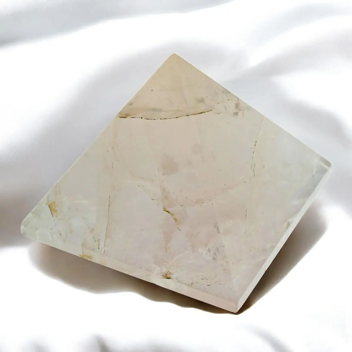 Rose Quartz Pyramid - AAA Quality - Image 4