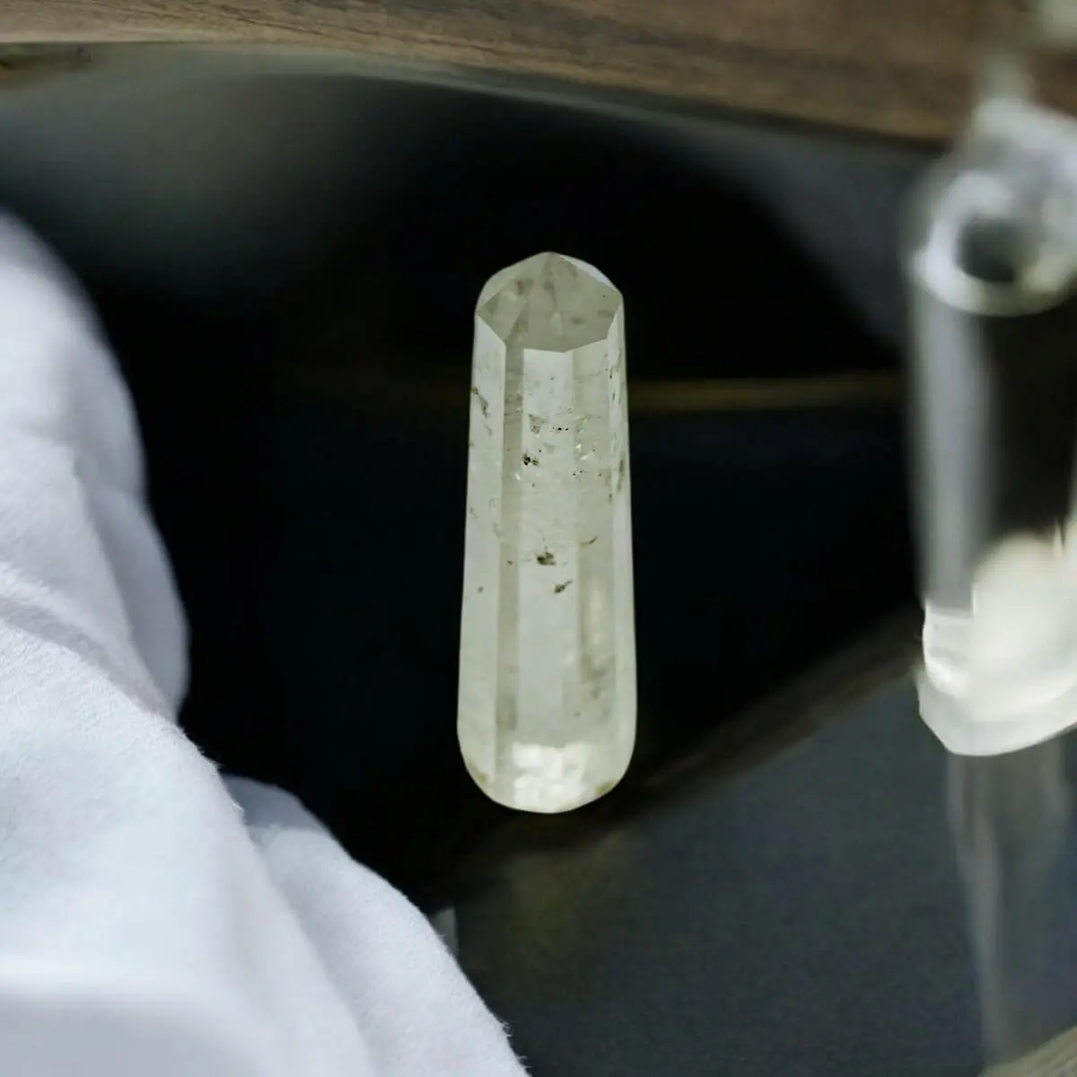 Clear Quartz Pencil AAA Quality - Image 4